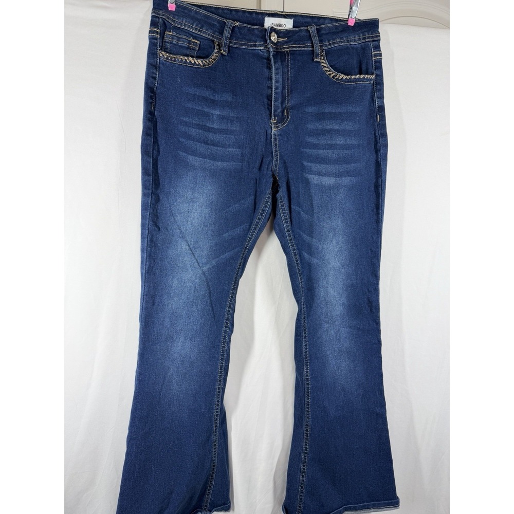 Bamboo Women's Size 13 Flare Jeans Dark Wash Embroidered Pockets Y2K High Rise